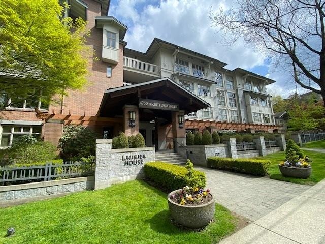 203-4750 Arbutus Street, Vancouver, BC, V6J 4A4 - 2