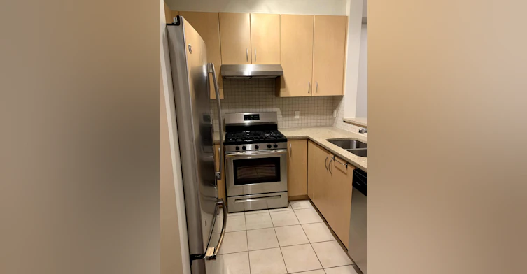 405-4750 Arbutus Street, Vancouver, BC, V6J 4A4 - 6
