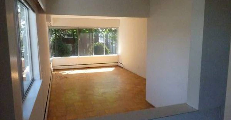 203-1898 Balsam Street, Vancouver, BC, V6K 3M4 - 2