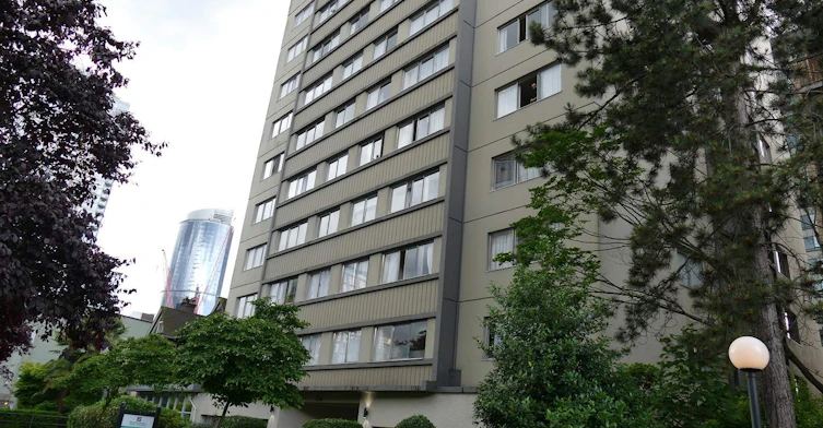 204-1120 Barclay Street, Vancouver, BC, V6E 1H2 - 2