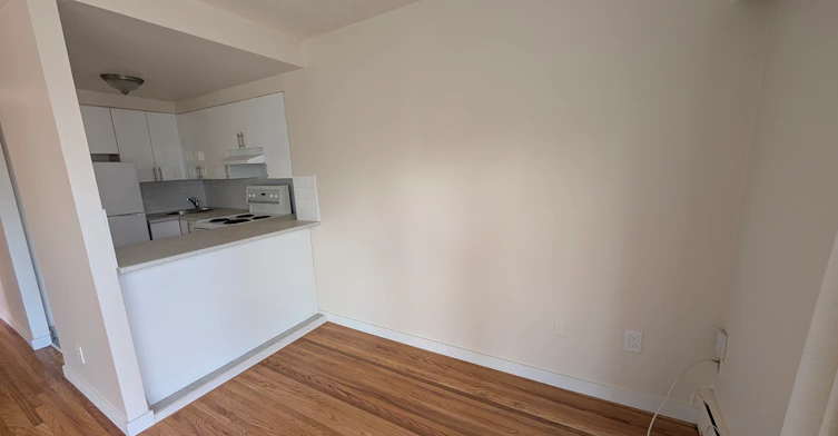 203-1345 Nelson Street, Vancouver, BC, V6E 1J8