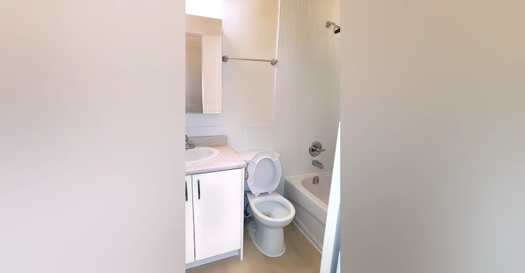 101-1345 Nelson Street, Vancouver, BC, V6E 1J8