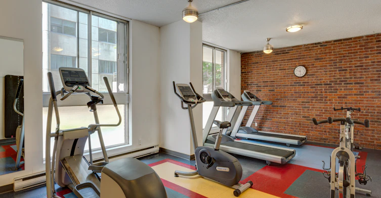 1510-1025 Sherbrooke Street E, Montréal, QC, H2L 1L4 - 9