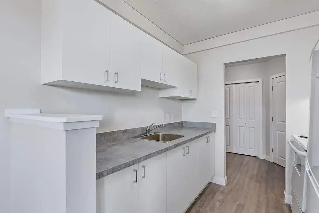 10-331 Broad Street, Regina, SK, S4R 2X8 - 5