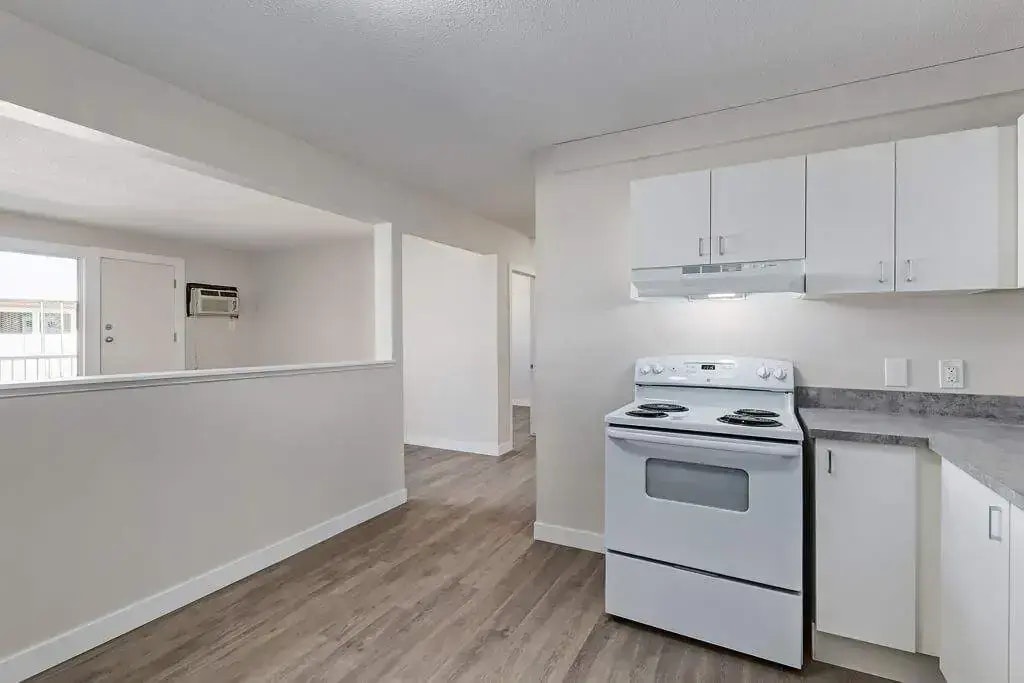10-331 Broad Street, Regina, SK, S4R 2X8 - 8