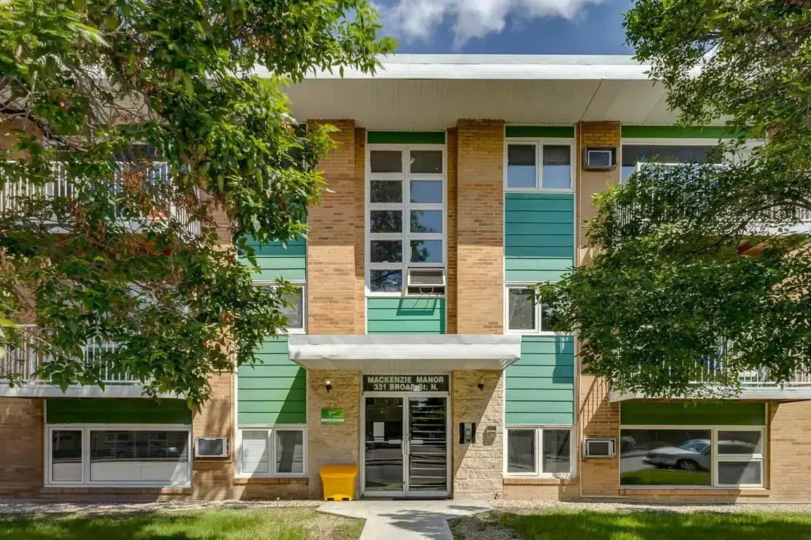 10-331 Broad Street, Regina, SK, S4R 2X8 - 19