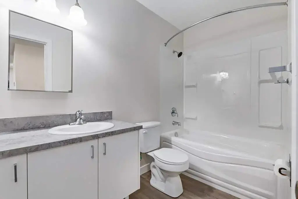10-331 Broad Street, Regina, SK, S4R 2X8 - 15