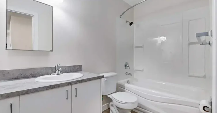 10-331 Broad Street, Regina, SK, S4R 2X8 - 15