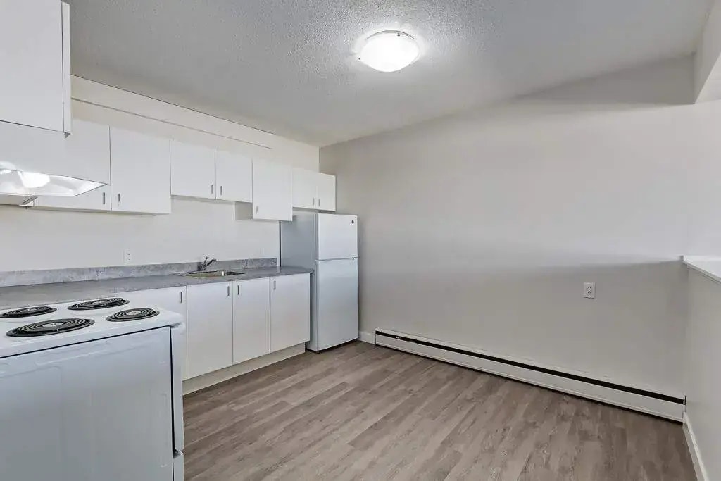 10-331 Broad Street, Regina, SK, S4R 2X8 - 7