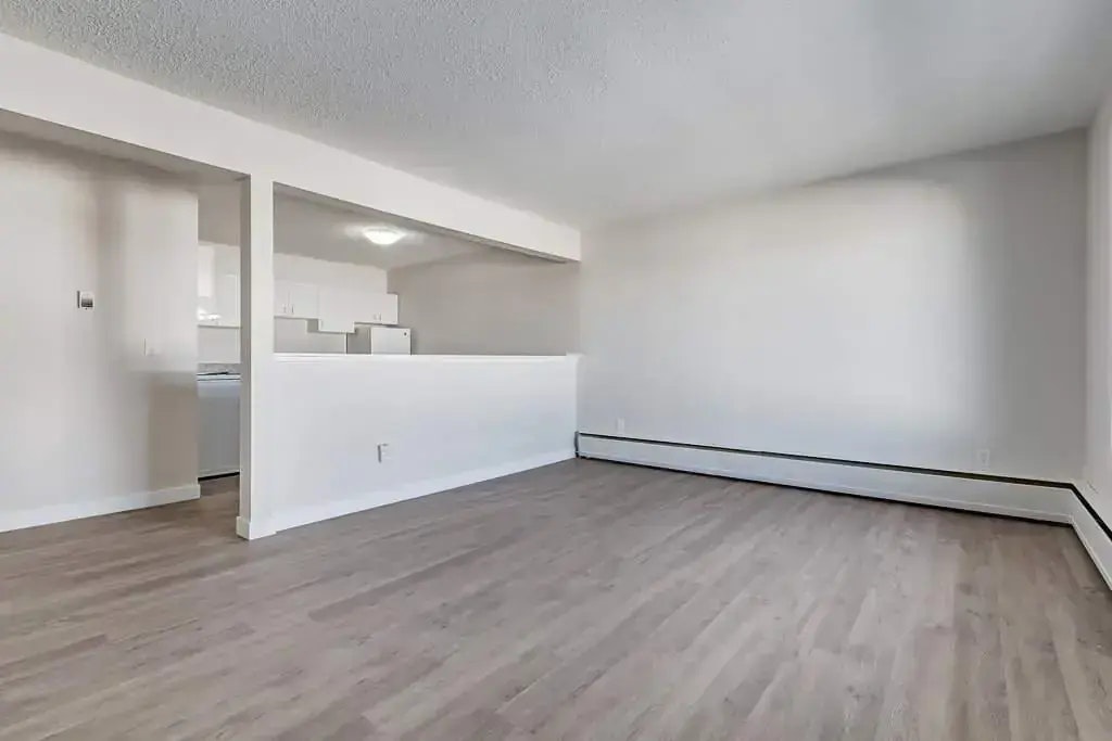7-331 Broad Street, Regina, SK, S4R 2X8 - 12
