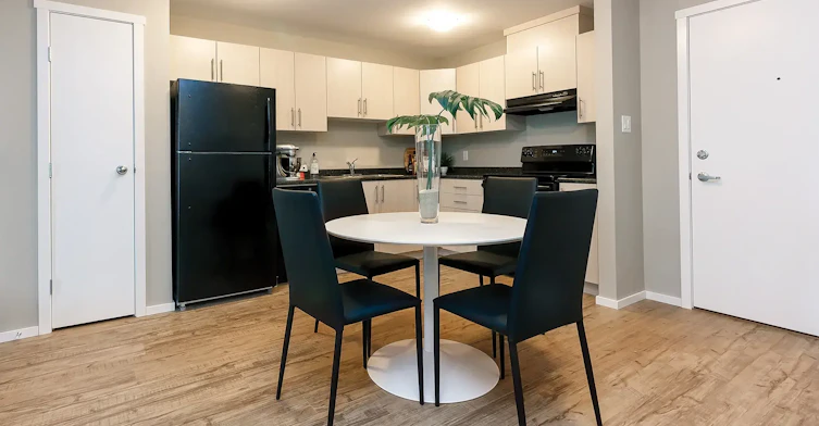 270 Dunbar Way, Parksville, BC, V9P 0G3 - 4