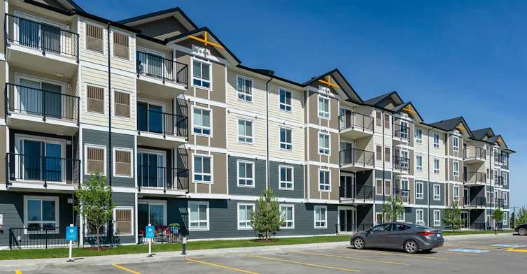 2 Crestview Boulevard, Sylvan Lake, AB, T4S 0T7 - 3