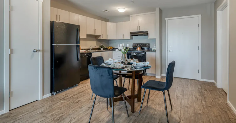 2 Crestview Boulevard, Sylvan Lake, AB, T4S 0T7 - 6