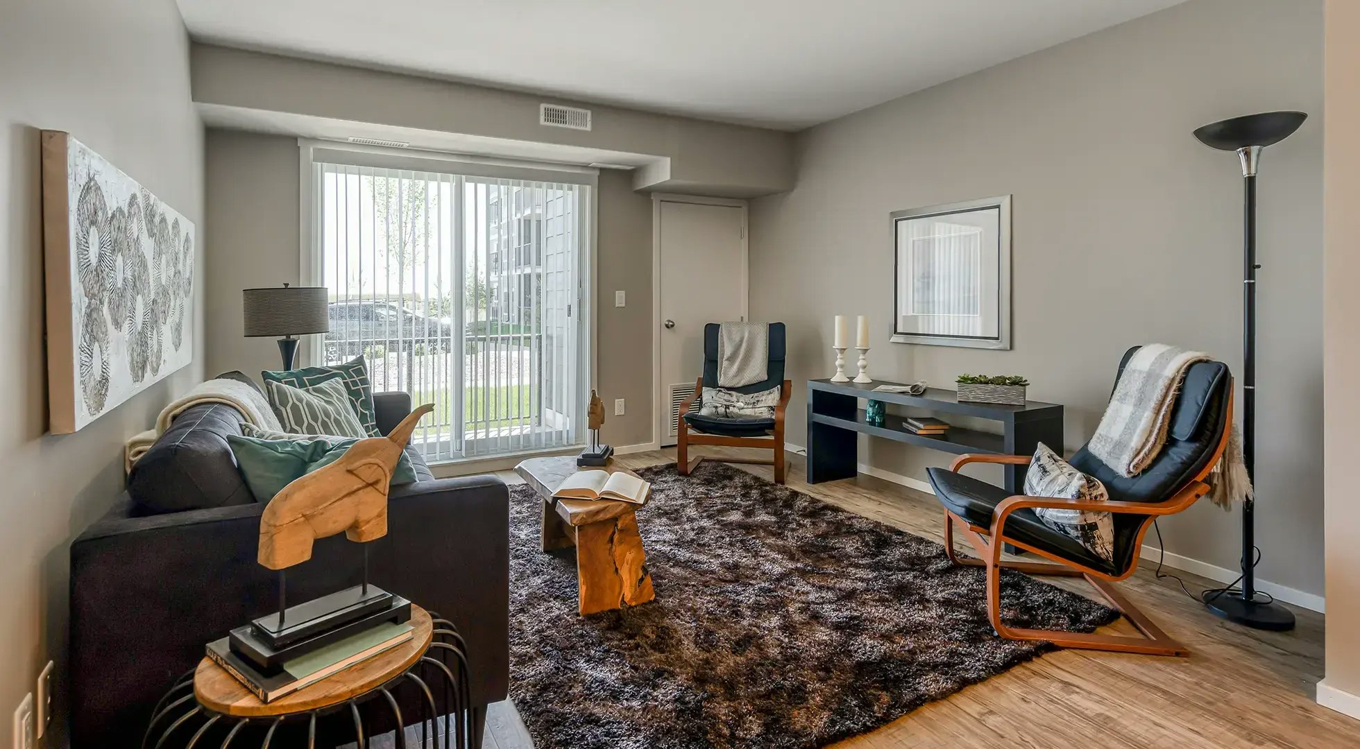 2 Crestview Boulevard, Sylvan Lake, AB, T4S 0T7 - 5