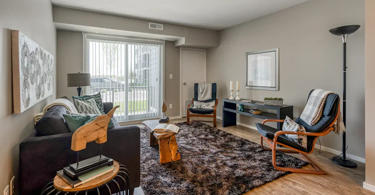 2 Crestview Boulevard, Sylvan Lake, AB, T4S 0T7 - 5