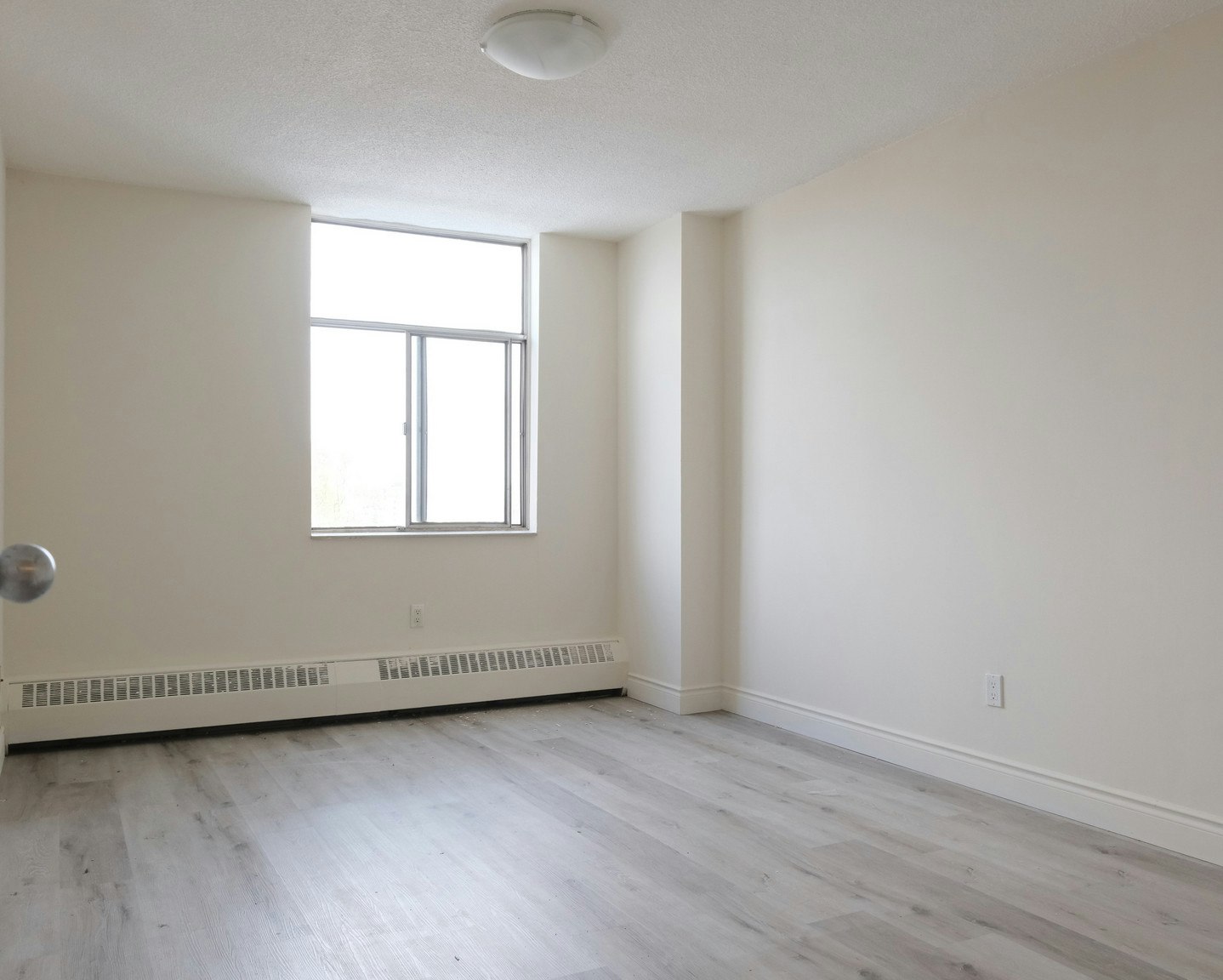 601-34 Centre Street West, Richmond Hill, ON, L4C 3P5 - 9