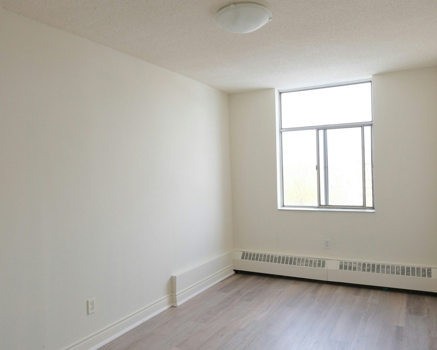 601-34 Centre Street West, Richmond Hill, ON, L4C 3P5 - 5