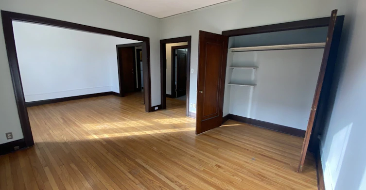 686 Argyle Road, Windsor, ON, N8Y 3J6 - 4
