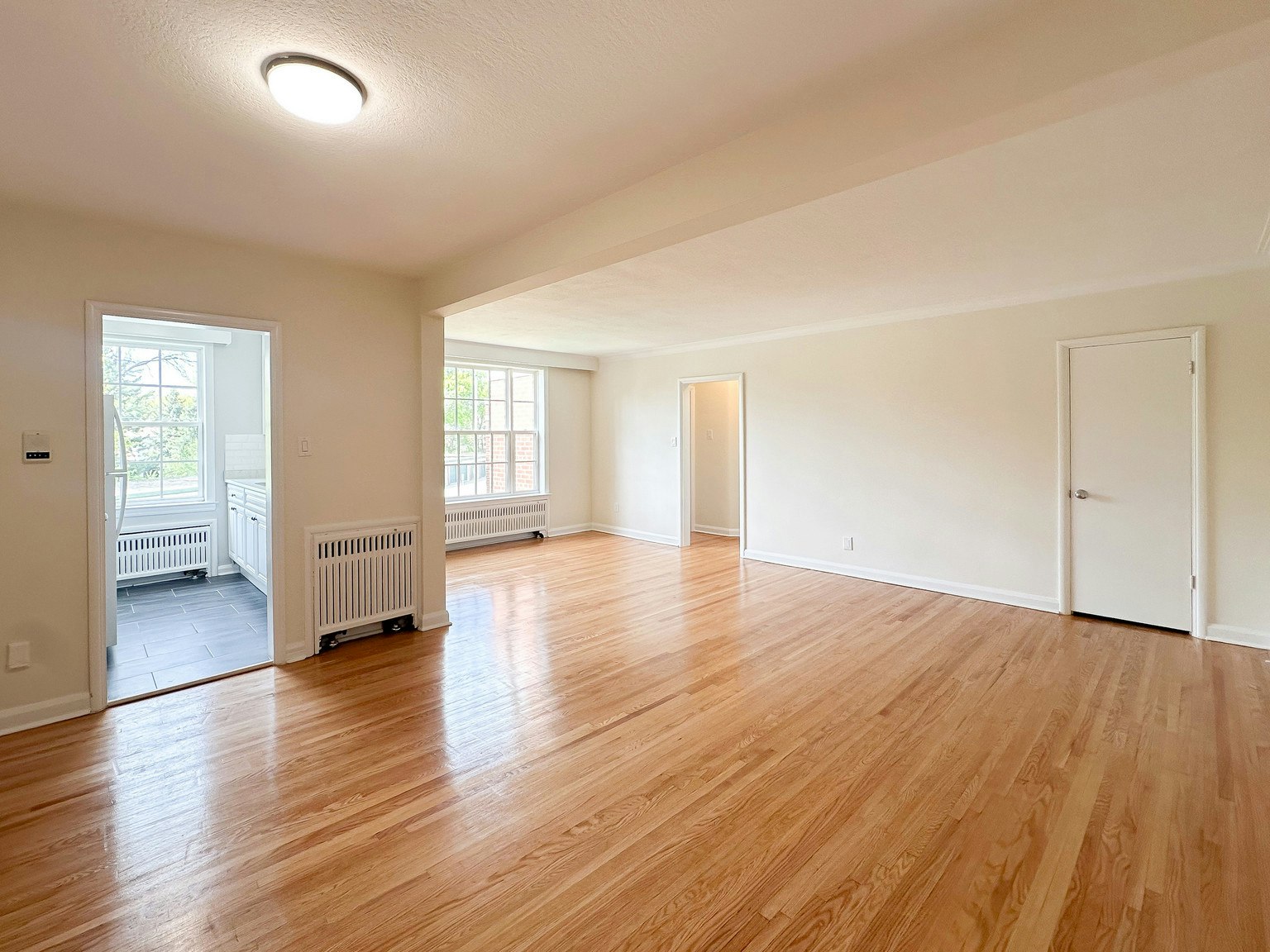 63M-8-75 Leacrest Road, Toronto, ON, M4G 1E5 - 2
