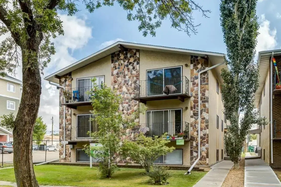 102-4819 47 Street, Camrose, AB, T4V 1J6 - 10