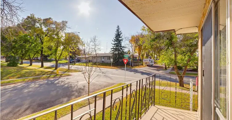 1-33 Grand Drive, Camrose, AB, T4V 2T3 - 8