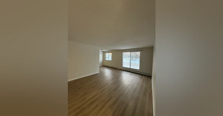 5-29 Grand Drive, Camrose, AB, T4V 2T3 - 39