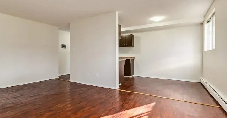 5-29 Grand Drive, Camrose, AB, T4V 2T3 - 35