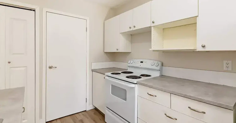 1-130 Mount Pleasant Drive, Camrose, AB, T4V 2Y1 - 5