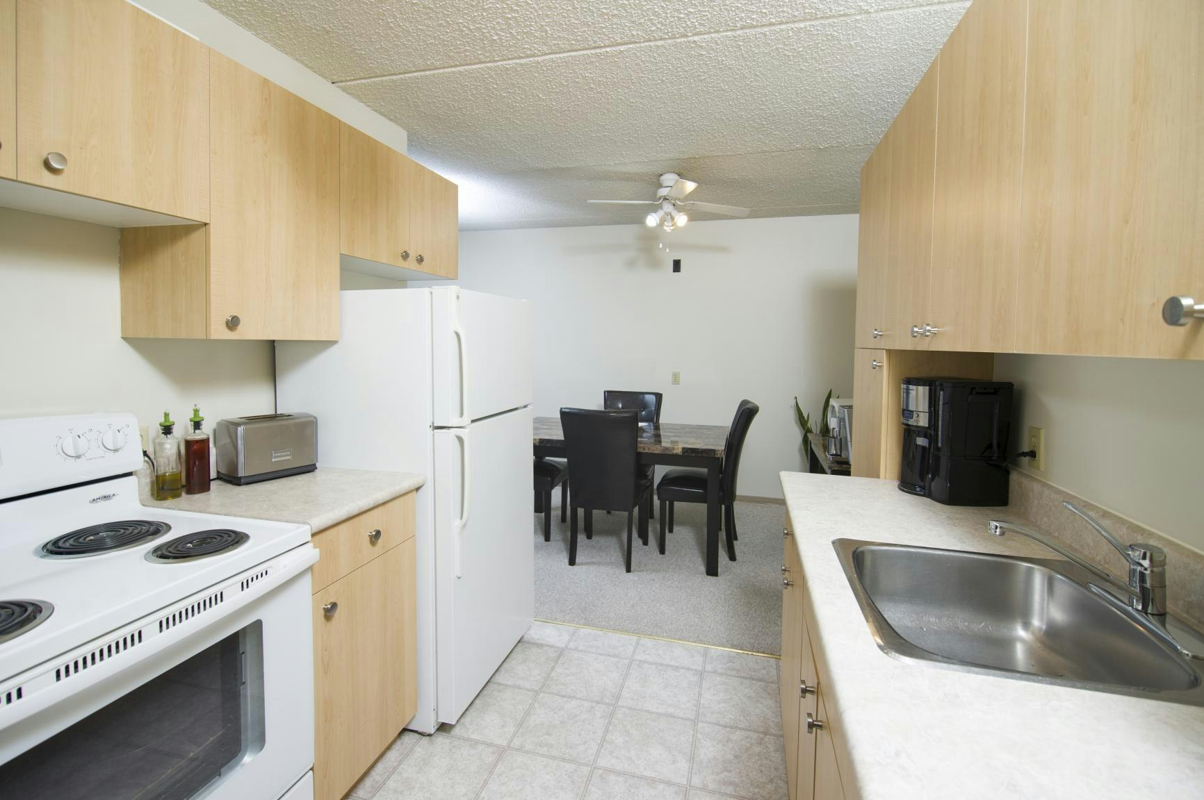 205-15 Mandalay Drive, Winnipeg, MB, R2P 1V5 - 4