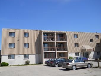305-9 Mandalay Drive, Winnipeg, MB, R2P 1T9 - 3
