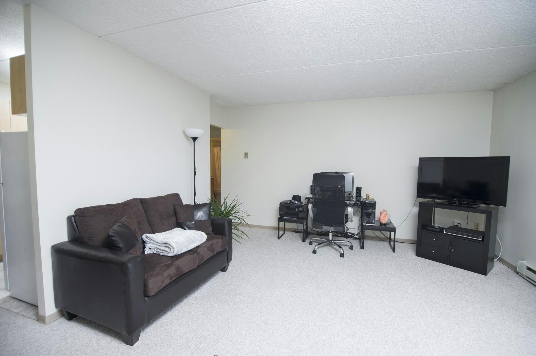 305-9 Mandalay Drive, Winnipeg, MB, R2P 1T9 - 10