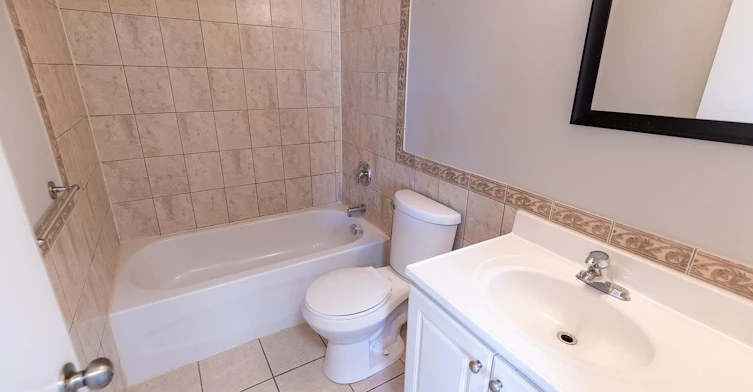 12-143 Westchester Crescent, St. Catharines, ON, L2P 2N8 - 3