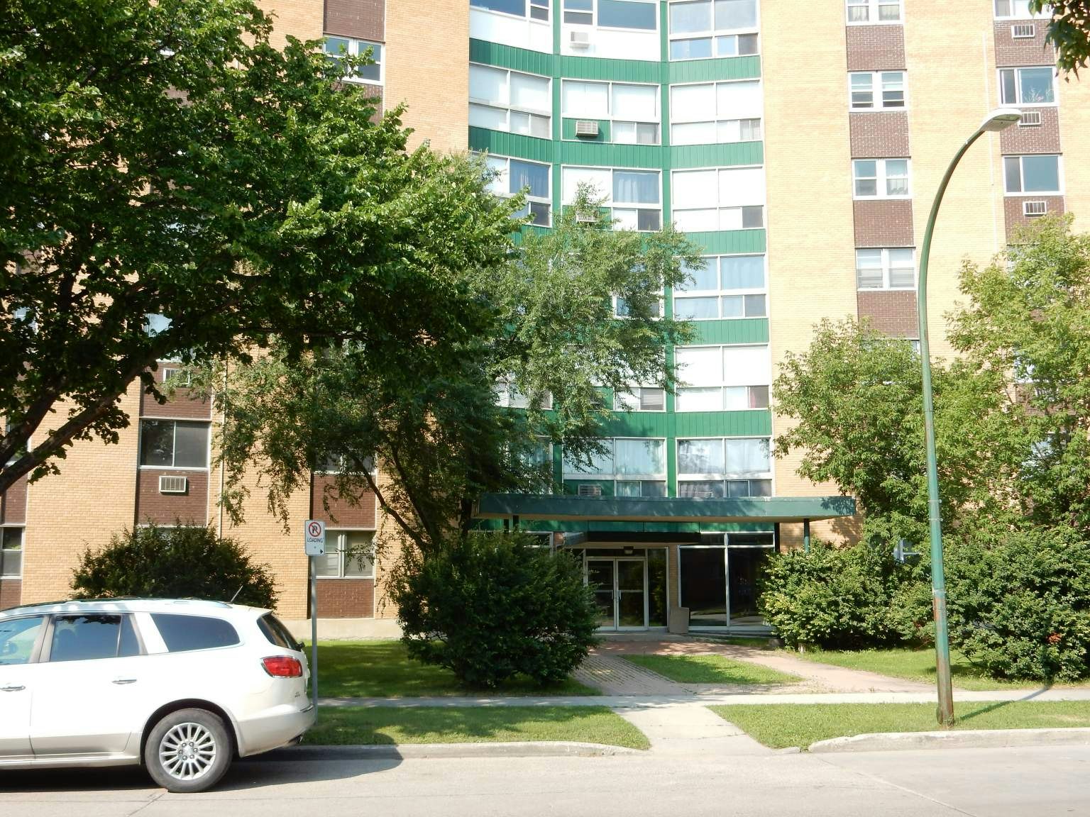 614-611 Jefferson Avenue, Winnipeg, MB, R2V 0P4 - 3