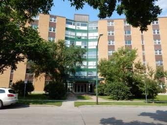 614-611 Jefferson Avenue, Winnipeg, MB, R2V 0P4 - 2