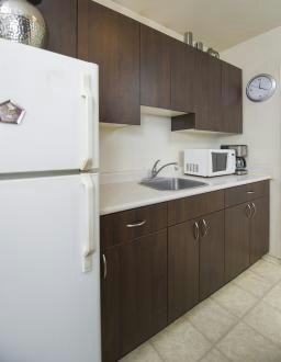 607-611 Jefferson Avenue, Winnipeg, MB, R2V 0P4 - 8