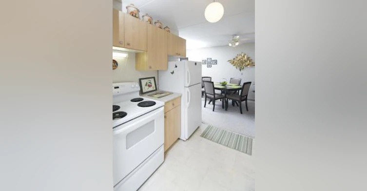 302-3233 Silver Avenue, Winnipeg, MB, R2Y 2H6 - 9