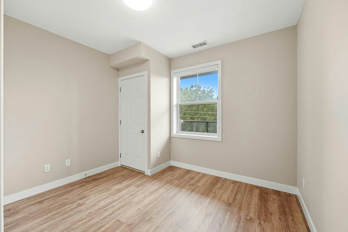 45-304-105 Oxford Street, Stratford, ON, N5A 0H1 - 19
