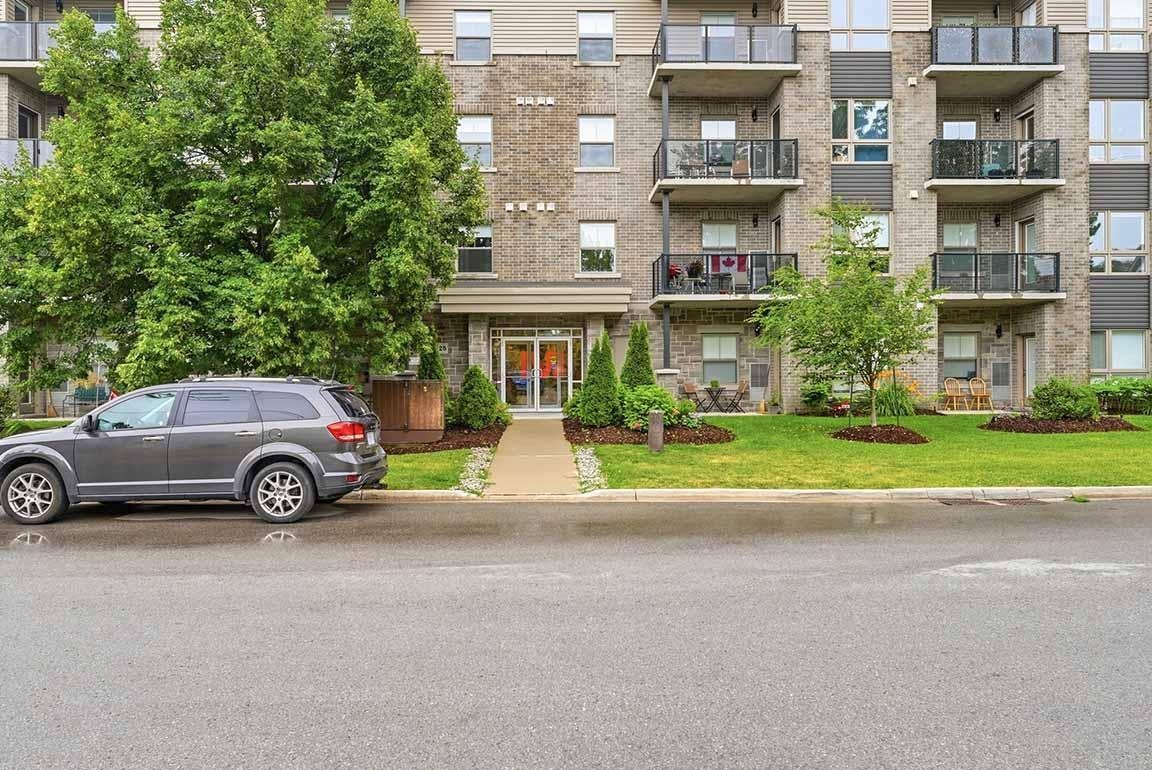 105-214-105 Oxford Street, Stratford, ON, N5A 0H1 - 2