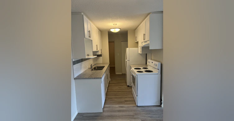 203-5515 47 Street, Wetaskiwin, AB, T9A 1Z9
