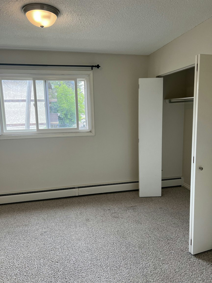 203-5515 47 Street, Wetaskiwin, AB, T9A 1Z9 - 11