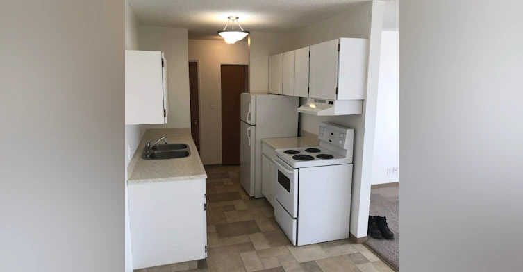 101-5515 47 Street, Wetaskiwin, AB, T9A 1Z9 - 2