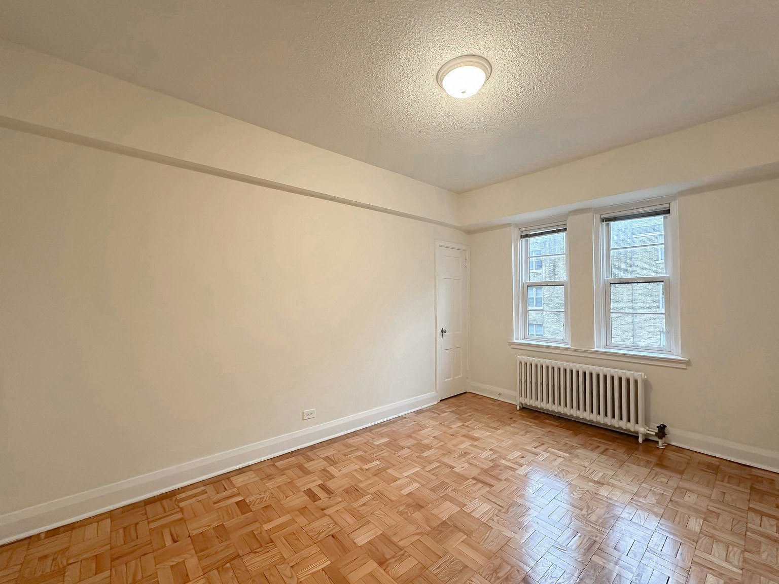 5-221-3 Du Maurier Boulevard, Toronto, ON, M4N 1V1 - 6