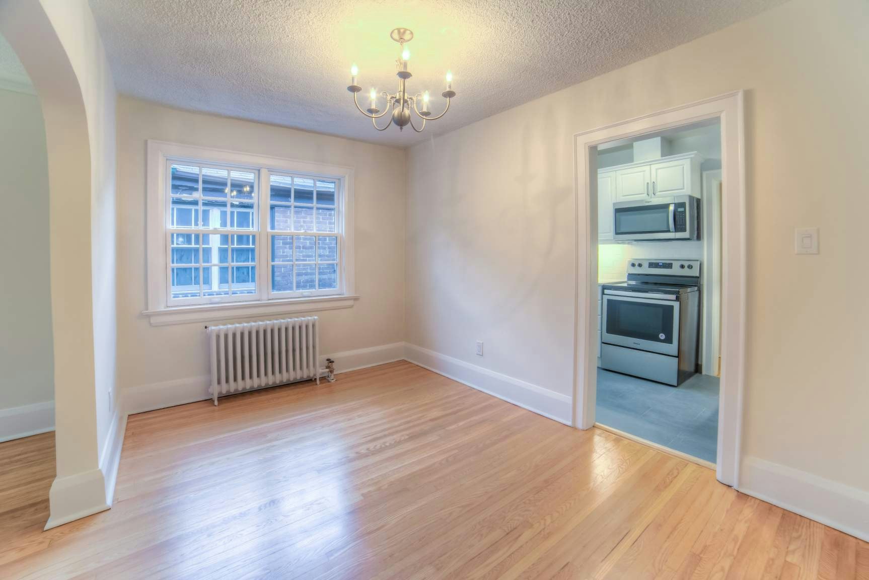 16-Upper -30 Lawrence Avenue East, Toronto, ON, M4N 1S1 - 3