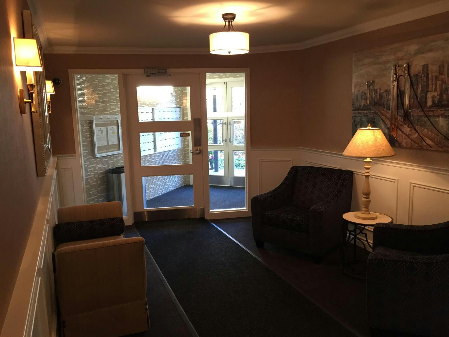 303W-118 Montgomery Avenue, Toronto, ON, M4R 1E3 - 24