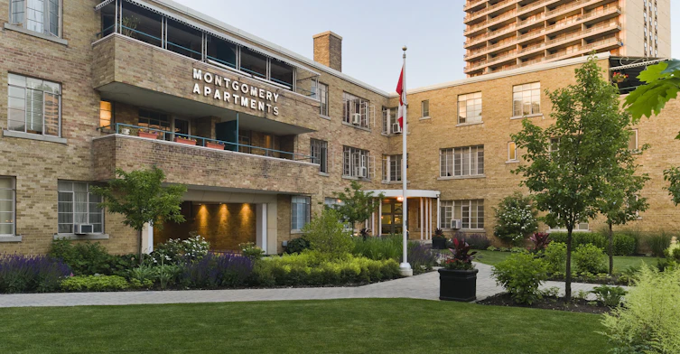 318W-118 Montgomery Avenue, Toronto, ON, M4R 1E3 - 5