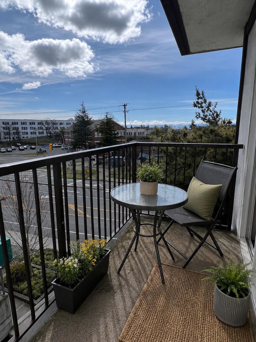 20-850 Admirals Road, Esquimalt, BC, V9A 2P1 - 6