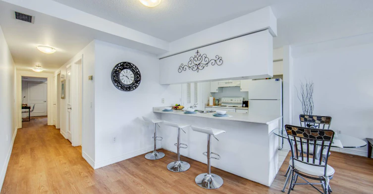 2-Bed - 3rd Floor Corner-130 Vanderhoof Avenue, Toronto, ON, M4G 4J8 - 4