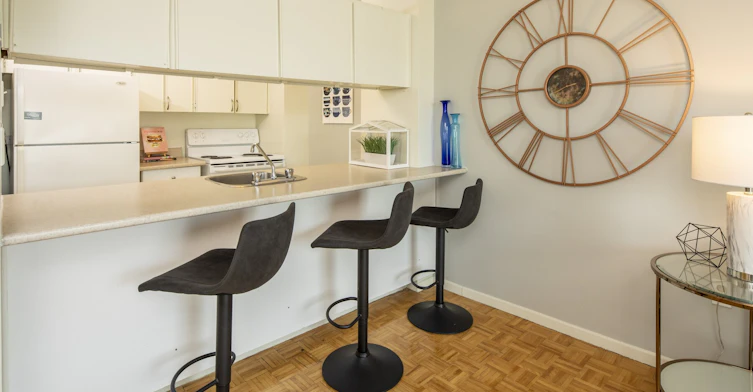 25-911-2035 Othello Avenue, Ottawa, ON, K1G 3P6 - 6