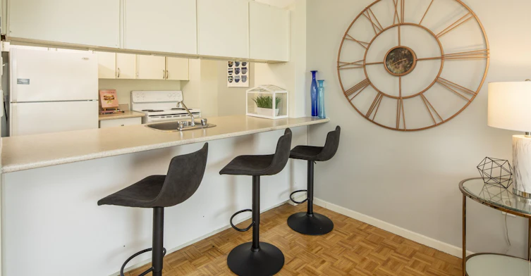 25-716-2035 Othello Avenue, Ottawa, ON, K1G 3P6 - 6