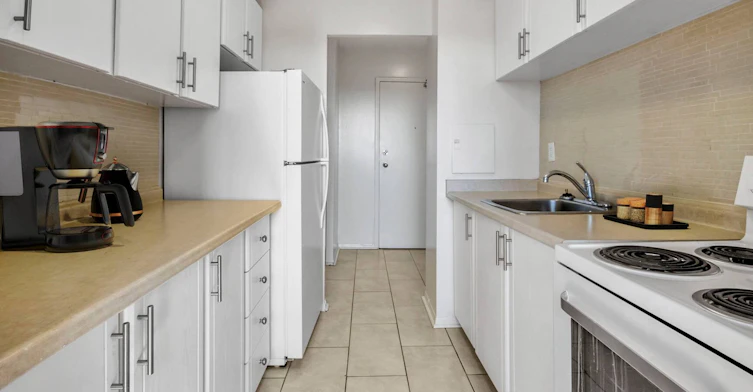 0309-1735 Frobisher Lane, Ottawa, ON, K1G 3P7 - 8
